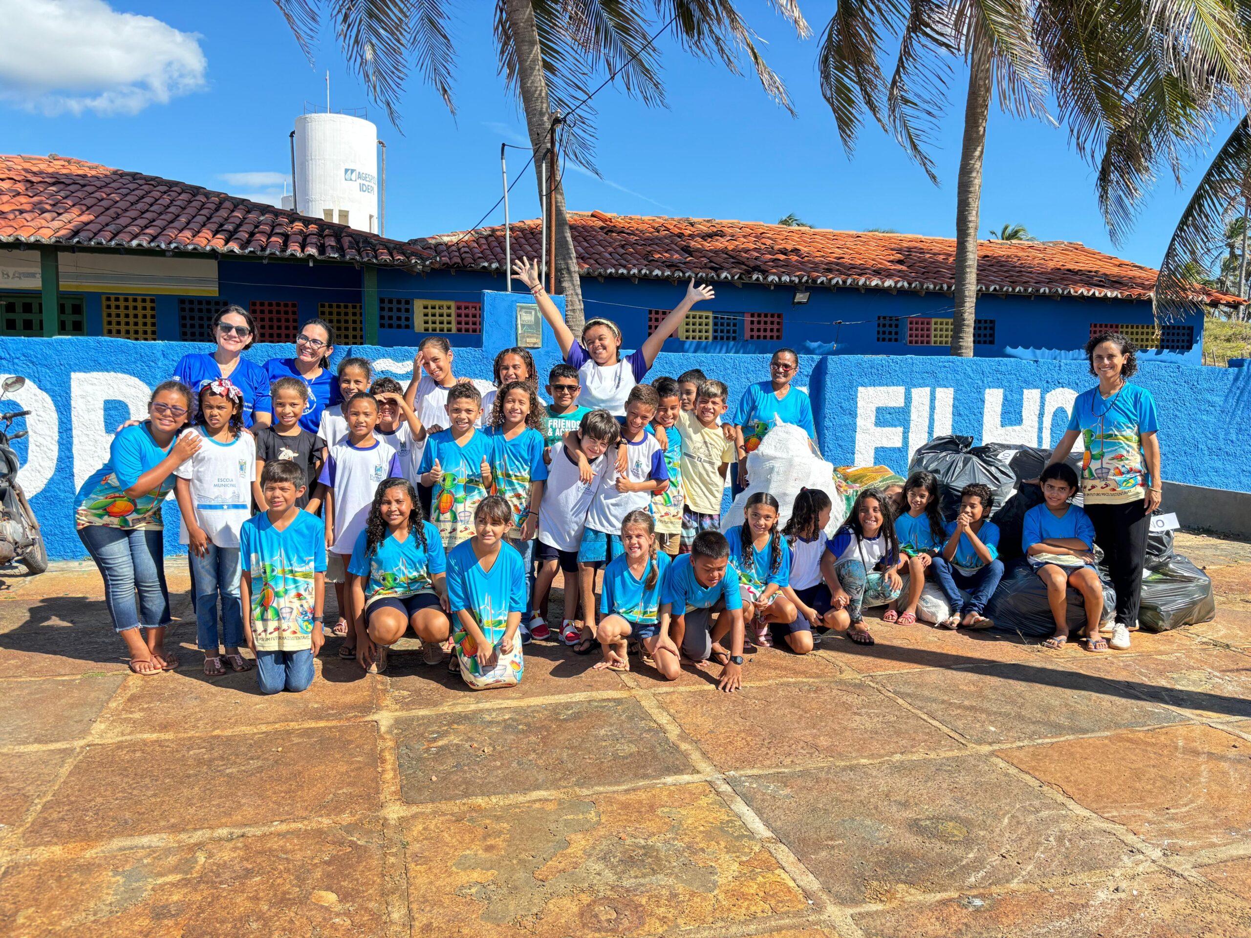 Alunos da Escola Dr. João Silva Filho promovem Gincana da Biodiversidade e recolhem mais de 80 kg de plástico para reciclagem