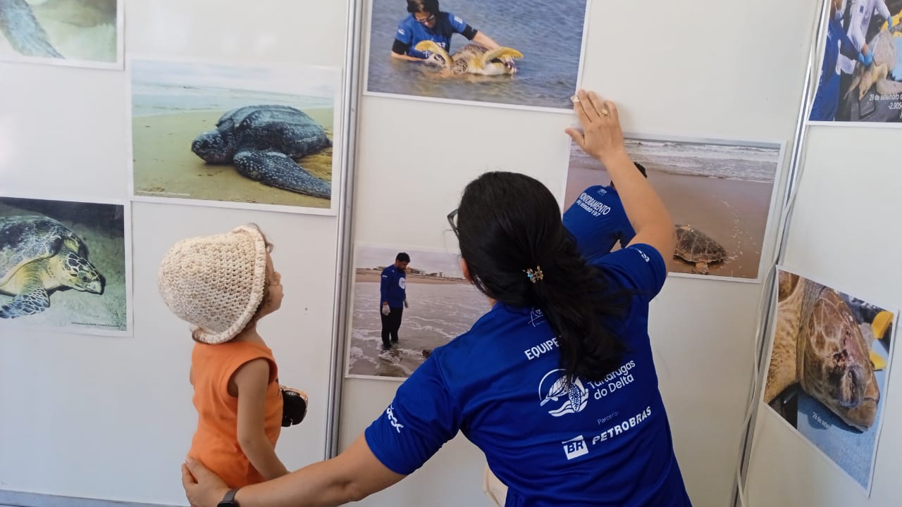 Projeto Tartarugas do Delta leva mensagem de conservação marinha à IV Feira Literária de Barra Grande
