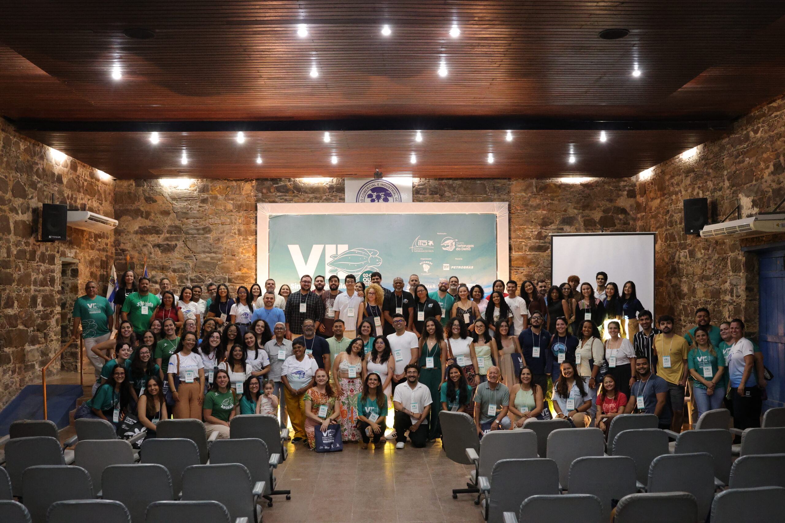 Simpósio Nacional de Tartarugas Marinhas encerra com visita ao Delta e revoada dos guarás