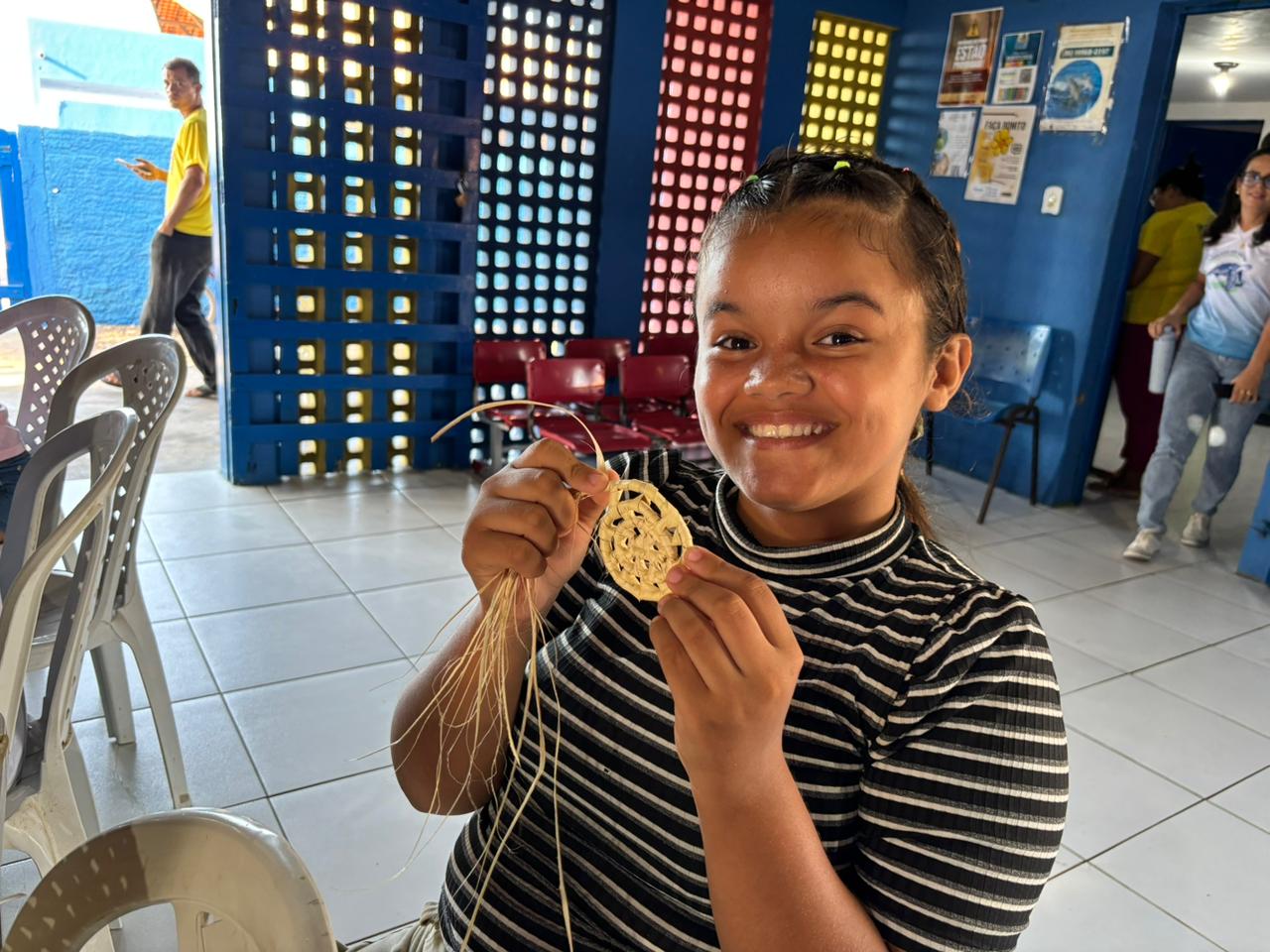 Educação que inspira: alunos produzem artesanato ecológico e dão exemplo de empreendedorismo jovem